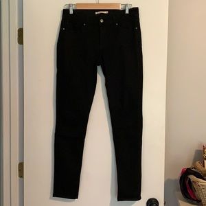 Levi 711 Skinny Jeans